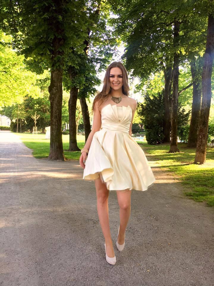 A-line Strapless Lace-up Back Short Bridesmaid Dresses With Bow, BD0612