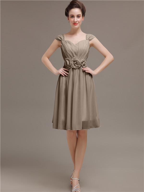 Straps Chiffon Short Bridesmaid Dresses