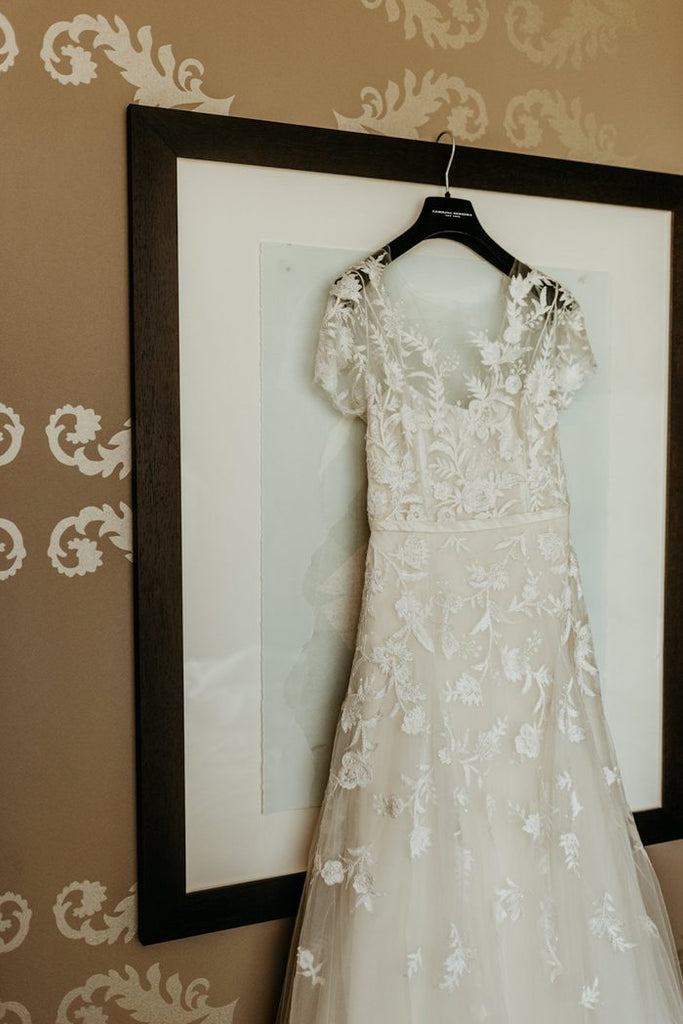 A-line Round Neck V-back Short Sleeves Appliques Tulle Wedding dresses, WD0423